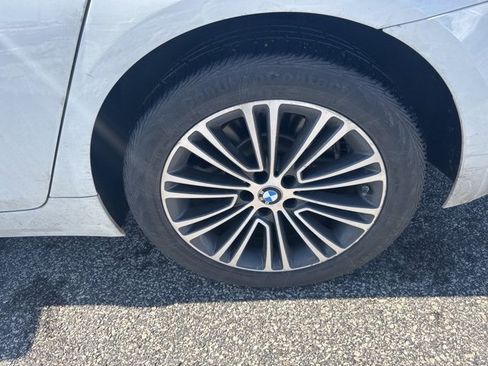 Used 2020 BMW 530i xDrive w/ Convenience Package image 7