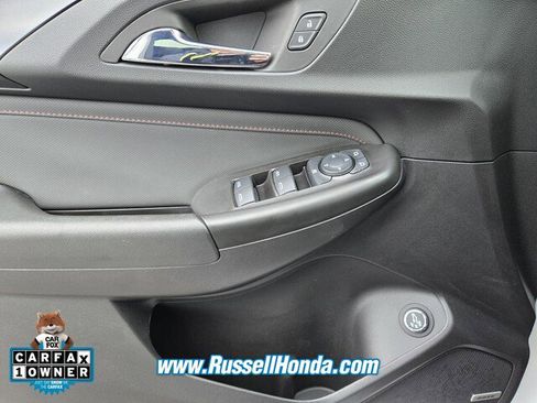 Used 2023 Chevrolet TrailBlazer RS w/ Sun and Liftgate Package image 42