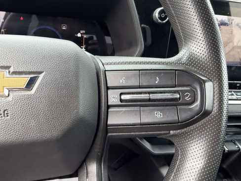 Certified 2023 Chevrolet Colorado W/T image 22