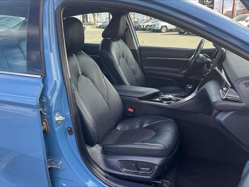 Used 2024 Toyota Camry XSE image 8