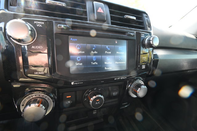 Used 2018 Toyota 4Runner TRD Off-Road AWD/4WD image 11