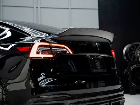 Used 2021 Tesla Model 3 Performance AWD/4WD image 5