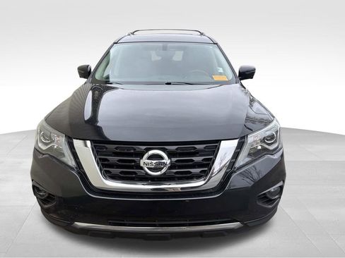 Used 2017 Nissan Pathfinder Platinum image 6