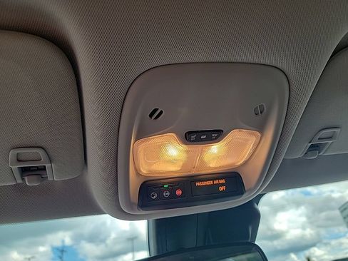Certified 2022 Chevrolet TrailBlazer LT FWD image 30