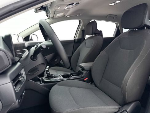 Certified 2025 Kia K4 FWD image 16