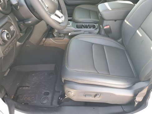 New 2026 Jeep Wrangler Sahara image 30