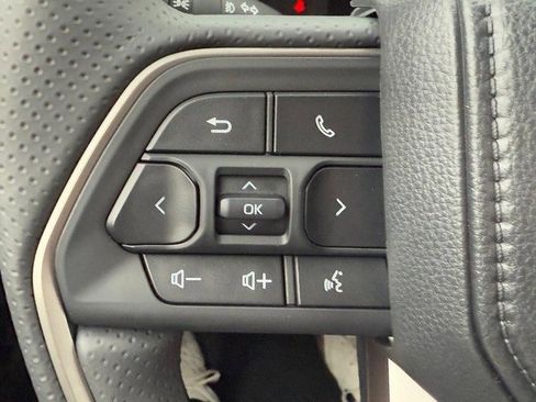 New 2025 Toyota 4Runner SR5 image 15