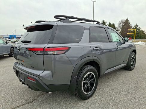 New 2025 Nissan Pathfinder Rock Creek image 7