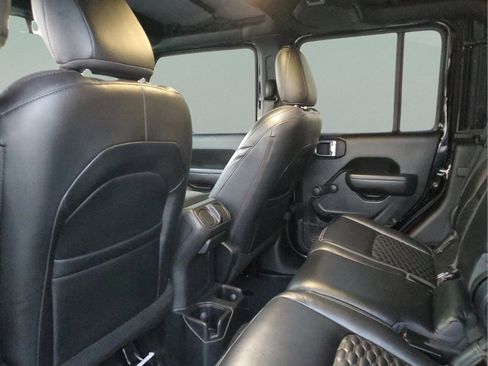 Certified 2022 Jeep Gladiator Sport image 23