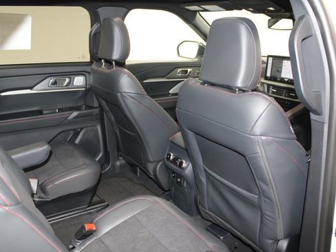 New 2026 Ford Explorer ST w/ Sun And Sound Package image 32