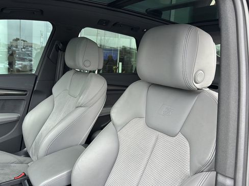 Used 2022 Audi SQ5 Premium Plus image 24
