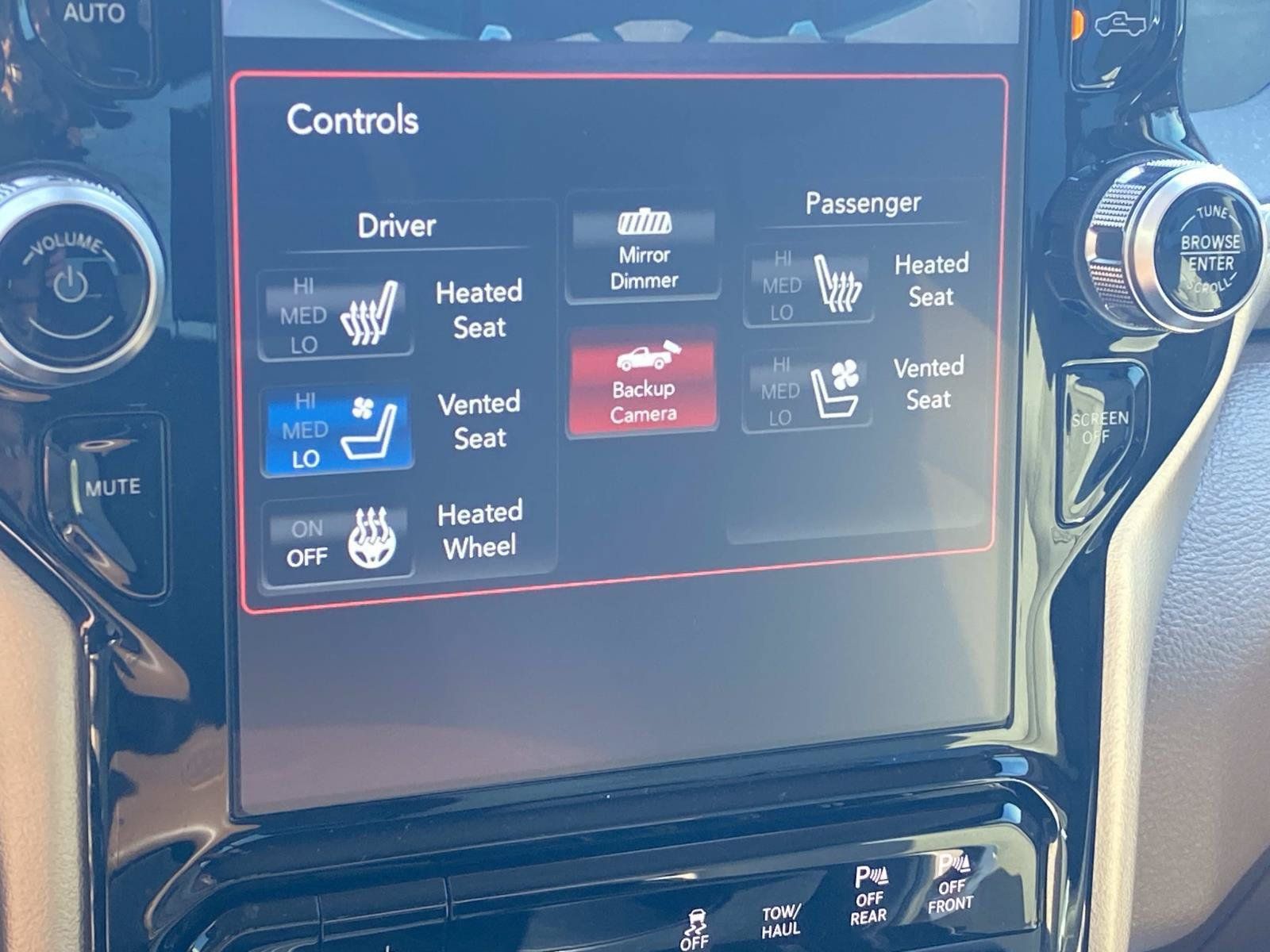 Used 2020 RAM 1500 Laramie AWD/4WD image 33