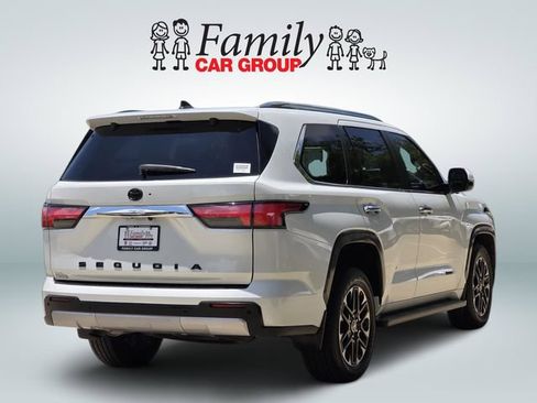 Certified 2024 Toyota Sequoia Limited AWD/4WD image 4