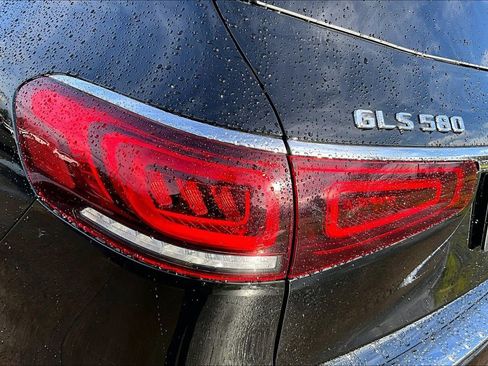 Used 2020 Mercedes-Benz GLS 580 4MATIC image 29
