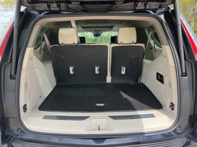 Used 2023 Cadillac Escalade ESV Premium Luxury Platinum RWD image 5