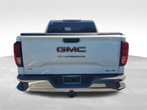 Used 2019 GMC Sierra 1500 SLE AWD/4WD image 4