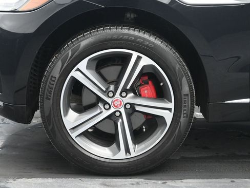 Used 2020 Jaguar F-PACE S image 34