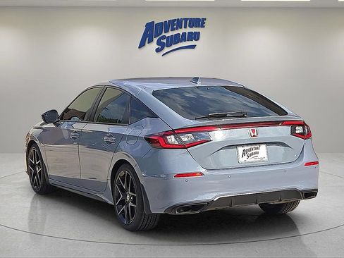 Used 2024 Honda Civic Sport Touring image 5