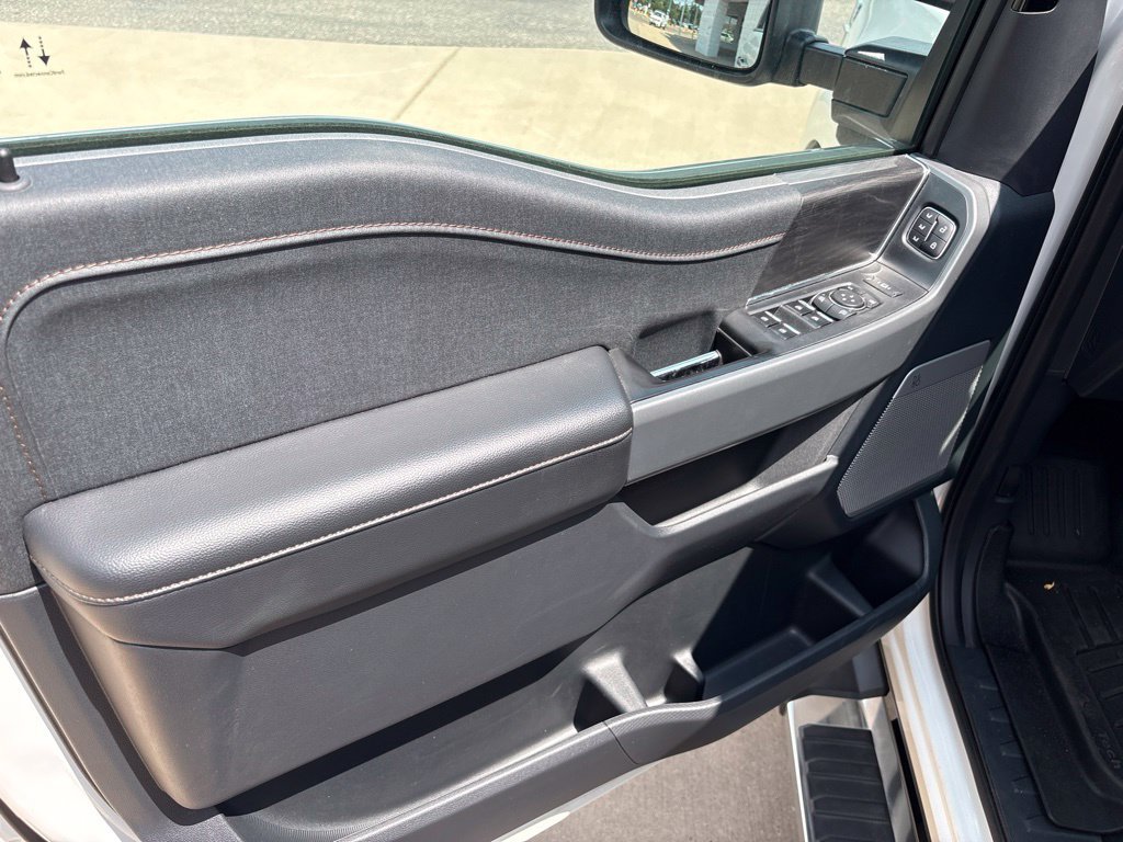 Used 2024 Ford F150 Lariat w/ Bed Utility Package AWD/4WD image 18