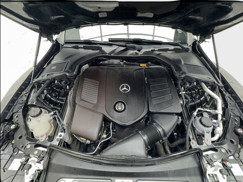 Used 2023 Mercedes-Benz C 300 Sedan w/ Advanced USB Package image 17