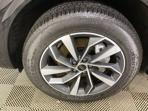 Certified 2023 Audi Q5 2.0T Prestige w/ Prestige Package image 8