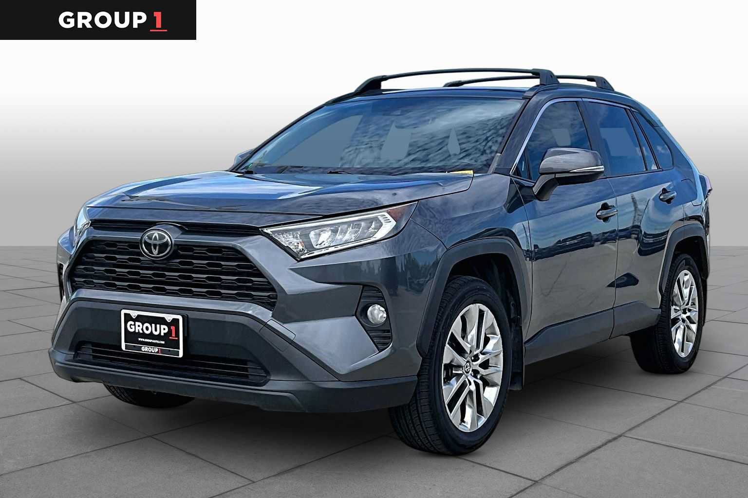 Used 2019 Toyota RAV4 XLE Premium FWD image 1