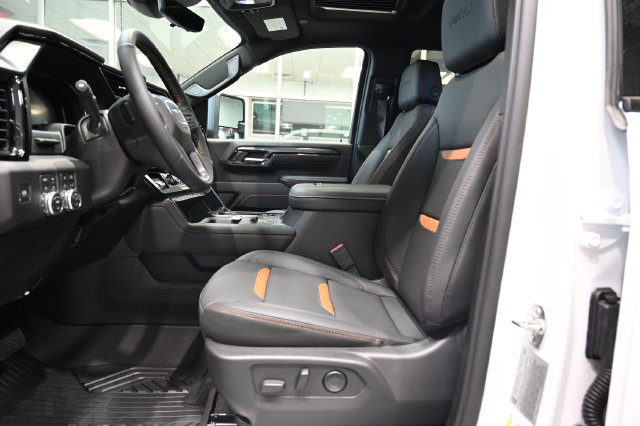 New 2026 GMC Sierra 2500 AT4 w/ AT4 Premium Plus Package AWD/4WD image 12