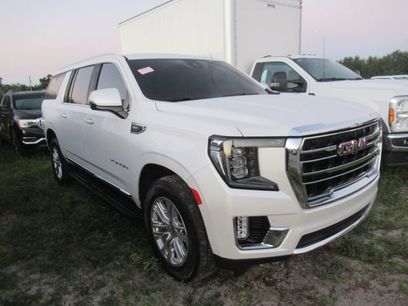 Used 2024 GMC Yukon XL SLT w/ SLT Premium Package