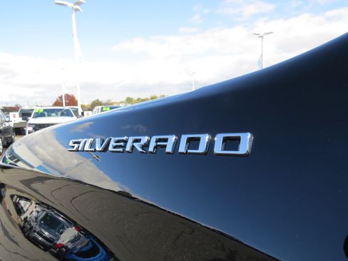 New 2026 Chevrolet Silverado 1500 Custom image 13