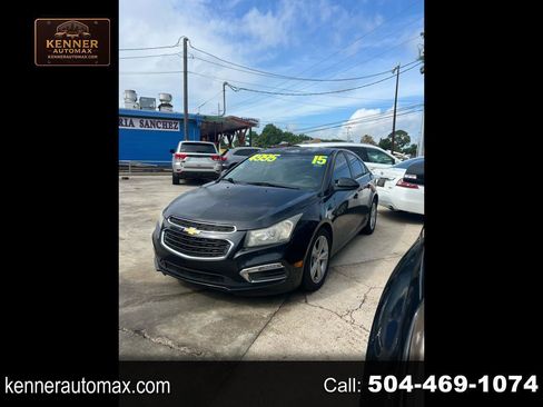 Used 2015 Chevrolet Cruze LT FWD image 1