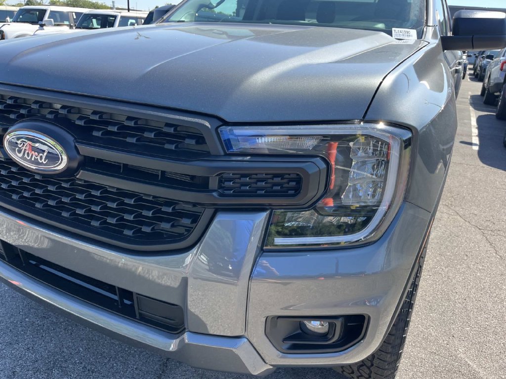 New 2026 Ford Ranger XL w/ Trailer Tow Package RWD image 10