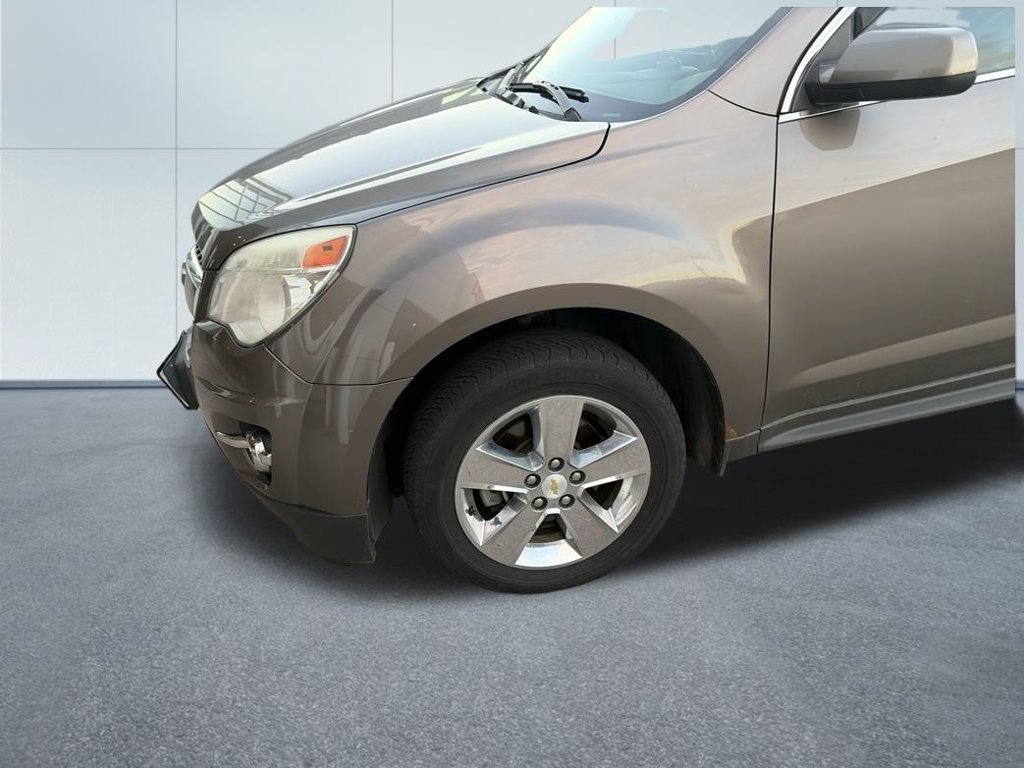 Used 2012 Chevrolet Equinox LT AWD/4WD image 5