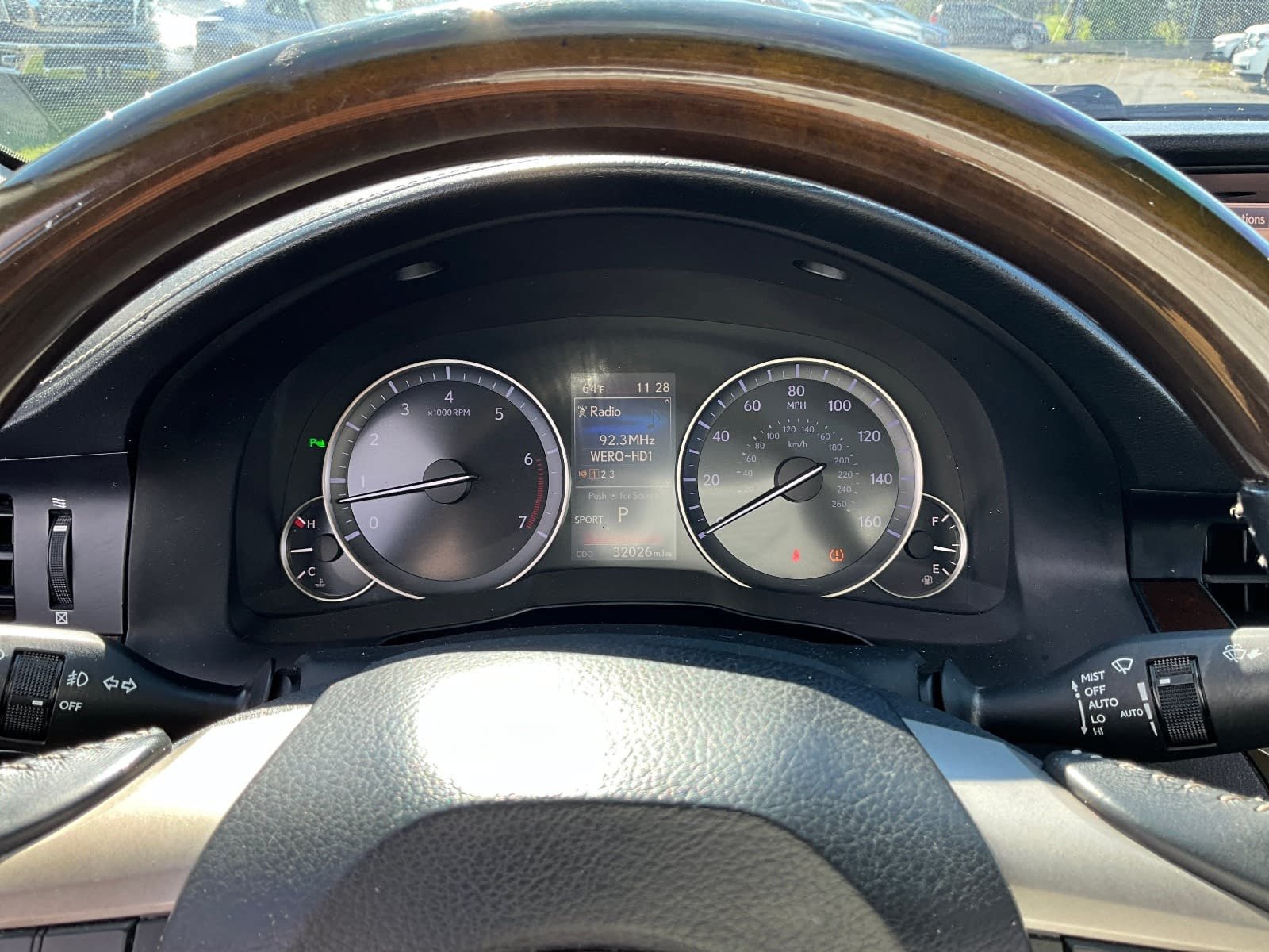 Used 2016 Lexus ES 350 w/ Luxury Package w/Wood Trim FWD image 10