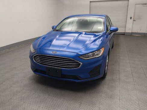 Used 2019 Ford Fusion SE FWD image 15