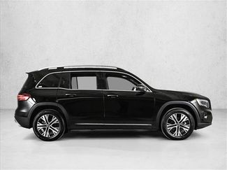 Certified 2025 Mercedes-Benz GLB 250 4MATIC w/ Exclusive Package video 4