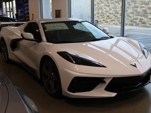 New 2026 Chevrolet Corvette Stingray image 3