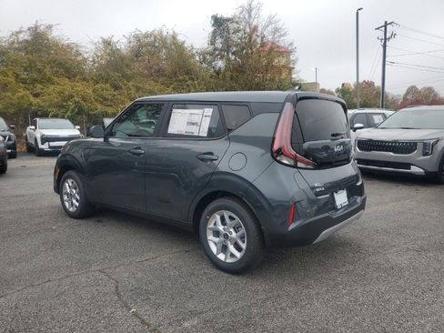 New 2025 Kia Soul LX image 4