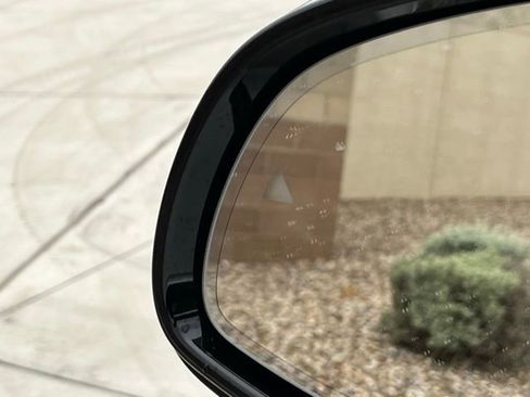 Used 2023 BMW X5 sDrive40i image 12