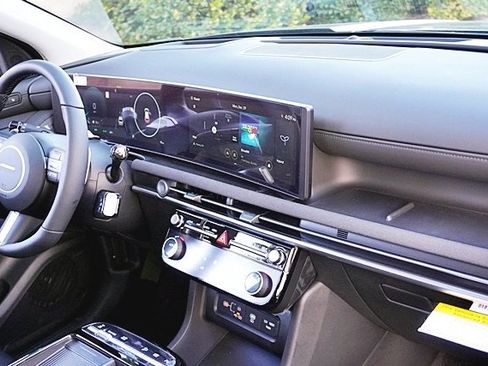 New 2026 Hyundai Tucson Limited image 13