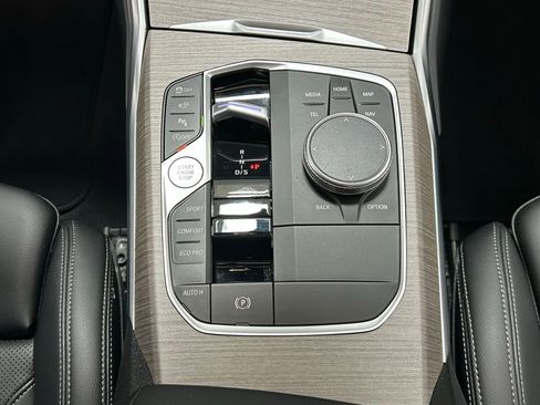 Used 2025 BMW 330i xDrive Sedan image 23