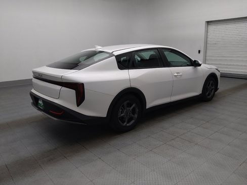 Used 2025 Kia K4 FWD image 10