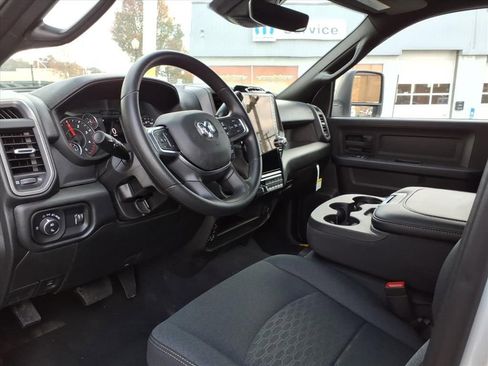 New 2026 RAM 3500 Tradesman AWD/4WD image 10