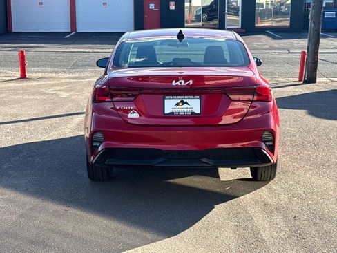 Used 2024 Kia Forte LXS image 6