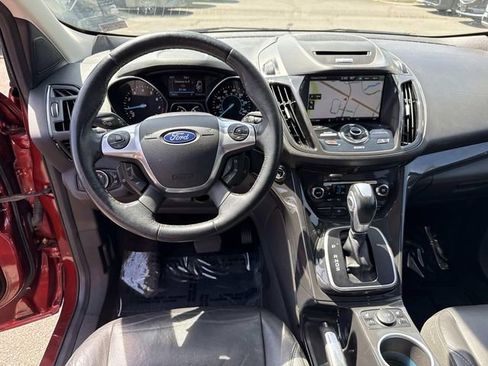 Used 2014 Ford Escape Titanium w/ Equipment Group 401A AWD/4WD image 18
