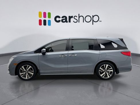 Used 2023 Honda Odyssey Touring image 2
