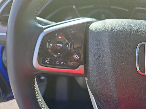 Used 2019 Honda Civic EX image 18