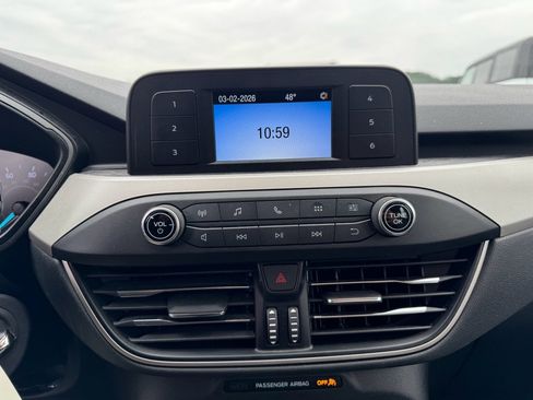 Used 2021 Ford Escape S image 27