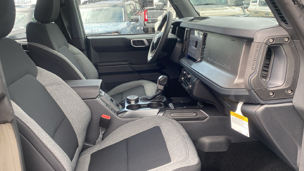New 2026 Ford Bronco 4-Door AWD/4WD image 12