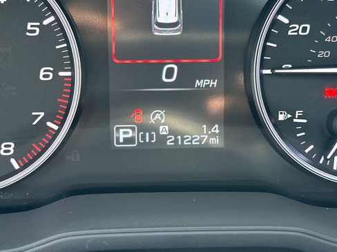 Used 2025 Subaru Forester Sport AWD/4WD image 13