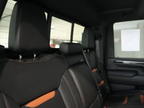 Used 2024 GMC Sierra 3500 AT4 w/ AT4 Premium Plus Package image 19